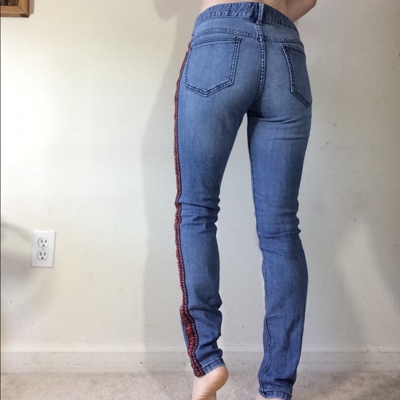 SOLD FILLMORE Free People Tribal Textured Ribbon - Picture 7 of 8